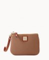 Dooney Pebble Grain Stadium Wristlet Sand ID-d7oJW4qR