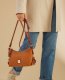 Dooney Penrose Hobo Crossbody 22 Taupe ID-6neUdR8m