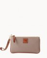 Dooney Pebble Grain Medium Wristlet Taupe ID-9WYaCiH2